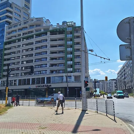 Lejlighed Atana Near Airport Sofia